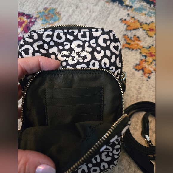 Leopard Print Crossbody Bag - Picture 4 of 6